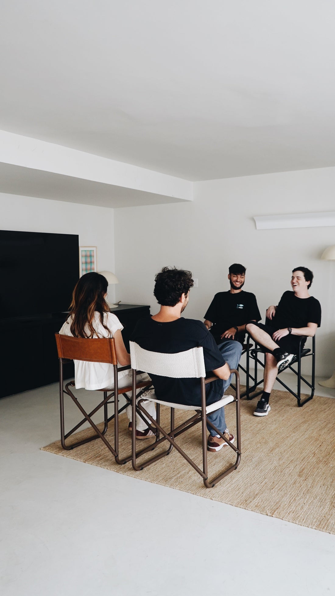 Sala de Estar Moderna: ideias para repaginar gastando pouco