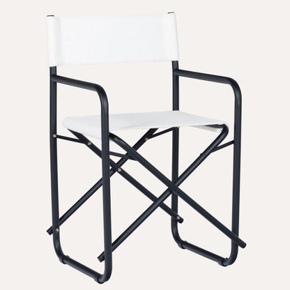 Bouclê Branco + Estrutura Preta