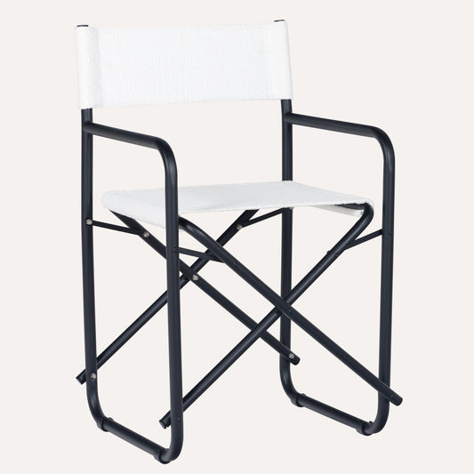 Bouclê Branco + Estrutura Preta