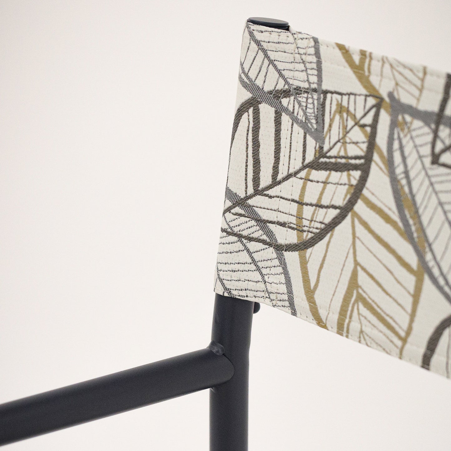 Tropical Neutro + Estrutura Grafite