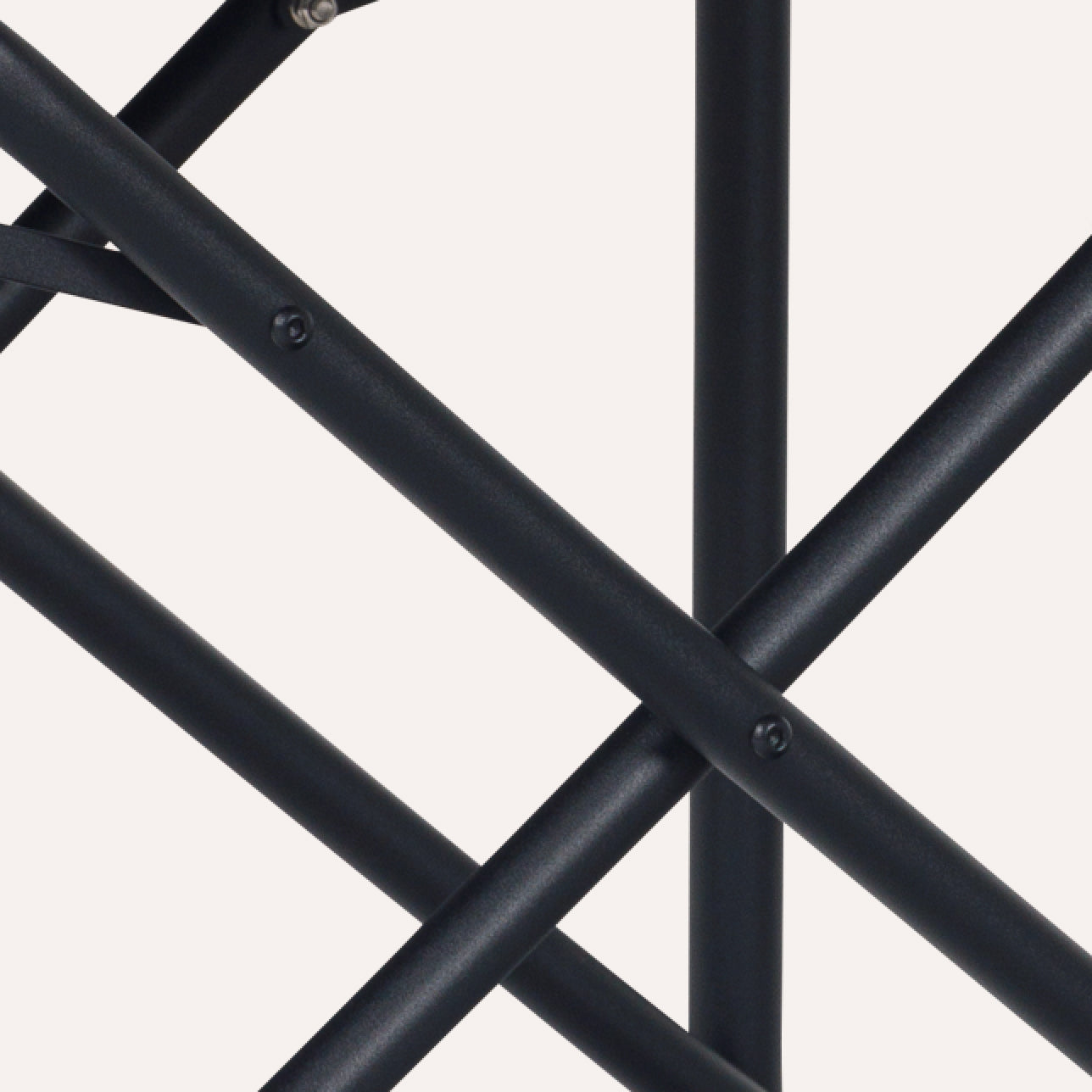 Couro Ecológico Whisky + Estrutura Preta